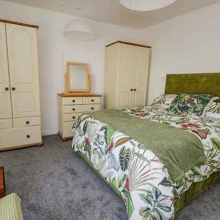 3 Clarks Terrace